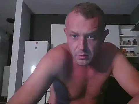 XXX chat uživo modela badyjesus