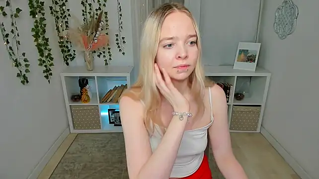 צ'אט XXX בשידור חי של BellaMontgomery