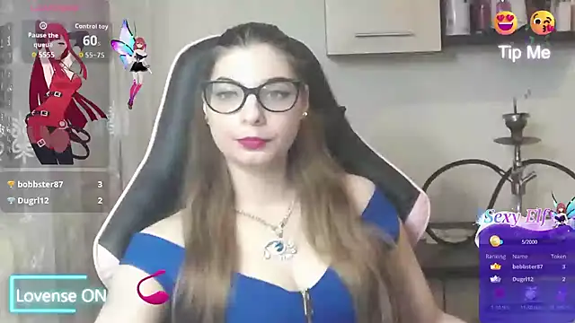 צ'אט XXX בשידור חי של sweetbabygirlforyou