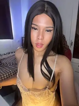 Plaxxxtique Adlı Modelin Canlı XXX Sohbeti