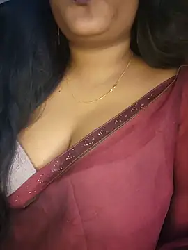 Aruna-1's Live XXX Chat