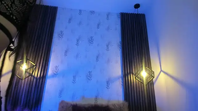 NahomyCarther – webcam-show