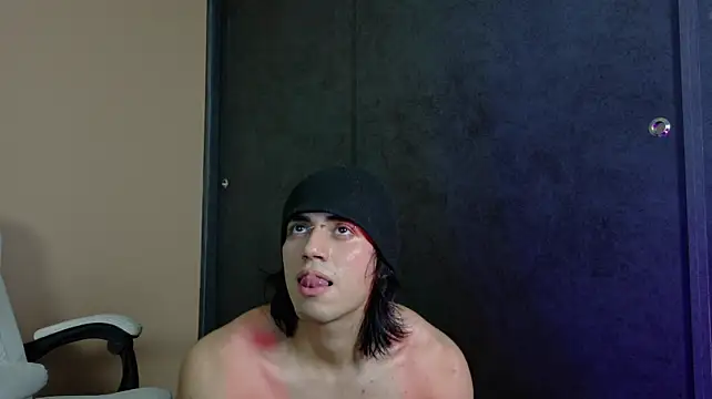 eren_jeager live XXX chat
