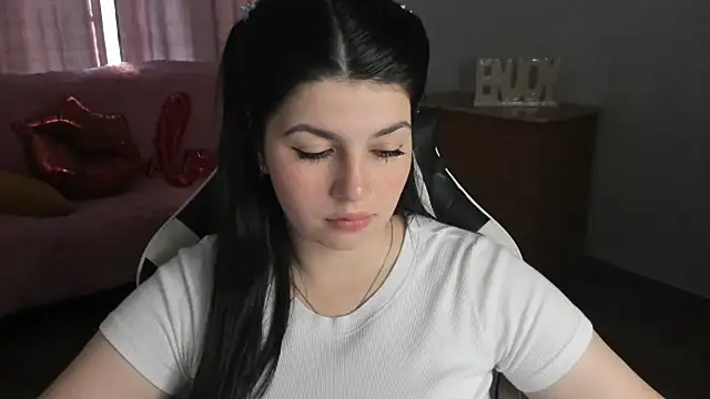 Živý XXX chat KisaModel