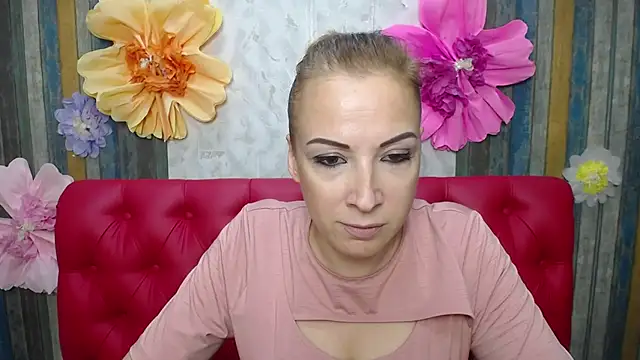 ElizabethSho 现场XXX聊天