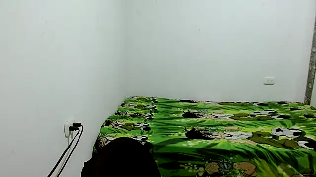 estefania224's Live XXX Chat