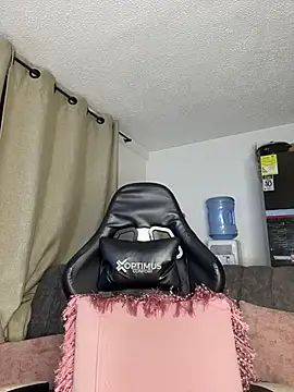 Živý XXX chat Miaa_love6969