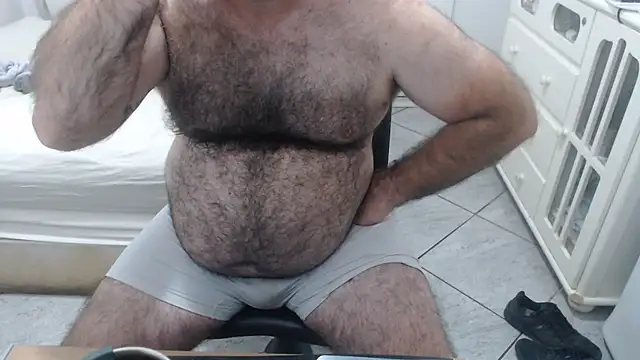 Chat +18 de MysterBearMG ao vivo