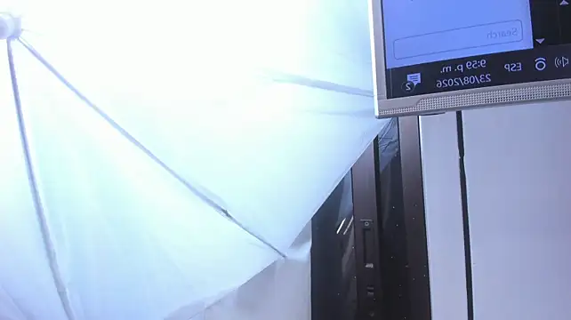 Chat +18 de sven_basquia ao vivo