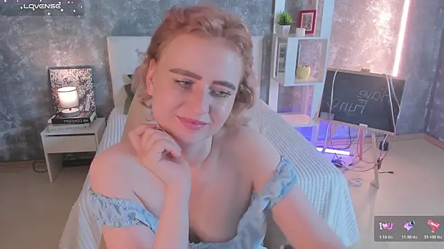 دردشة Shiny_Liss الجنسية المباشرة