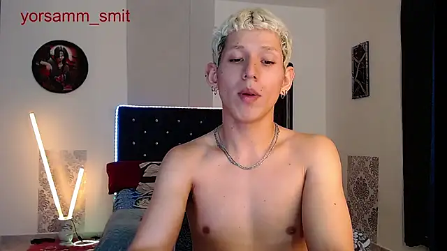 แชท XXX สดของ yorsamm_smit