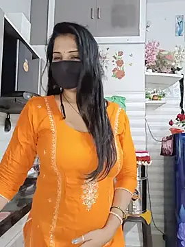 Kaur_Simran_01 即時 XXX 聊天