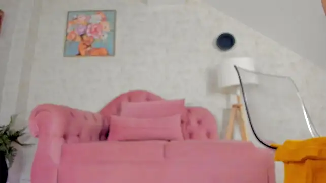 miaamorx's Live XXX Chat