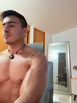 Chris_Clarck Adlı Modelin Canlı XXX Sohbeti