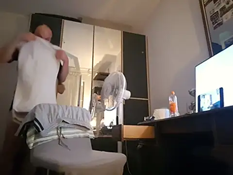 XXX chat uživo modela matteopeder