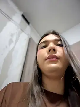 saracaball_'s Webcam Show