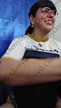 Chat XXX en directo de CherryDerry