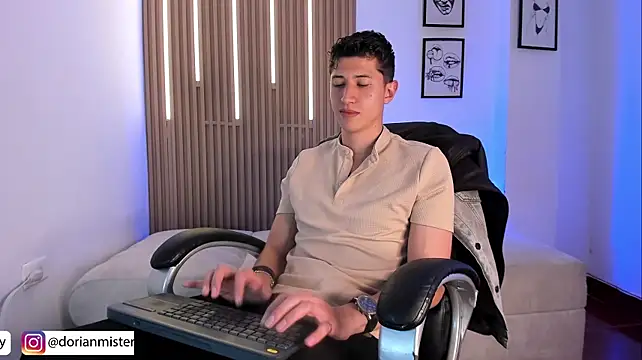 Dorianmistery2322_ webcam show