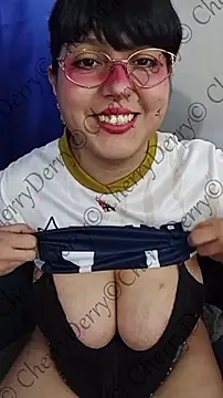 CherryDerry – Naživo XXX chat