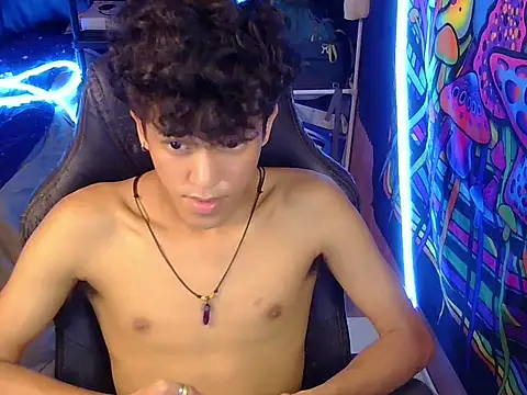 hugekenbigcock Webcamshow