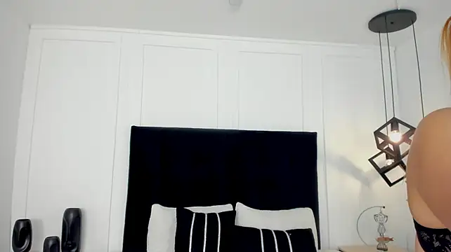 Chat XXX en directo de SweettVal_
