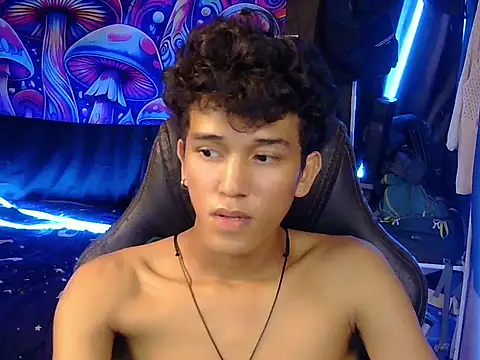 hugekenbigcock Pertunjukan Webcam