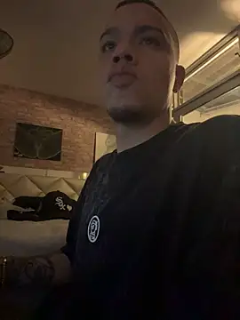 AlphaMasterXxx Live XXX Chat