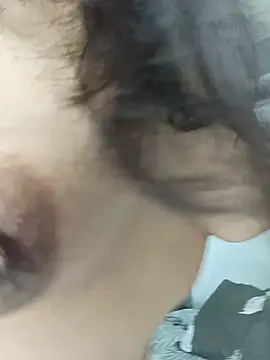 LucyCherry69 即時 XXX 聊天