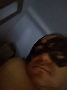 Онлайн чат XXX NylonBooyy