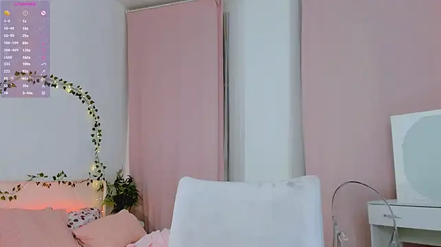دردشة DelilahTaylor الجنسية المباشرة