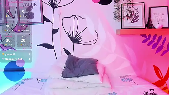GabiHills' Live XXX Chat
