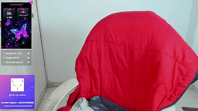 Chat +18 de danielahot66 ao vivo