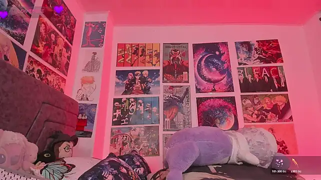 MissCurvyTop Chat XXX live