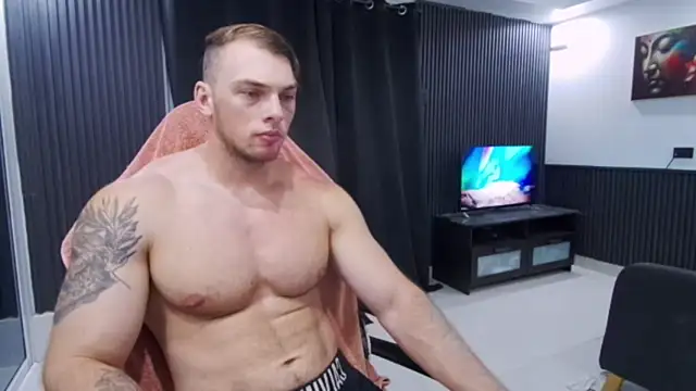 XXX chat uživo modela YourHotGreg