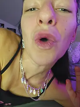 U_prolazu লাইভ XXX চ্যাট