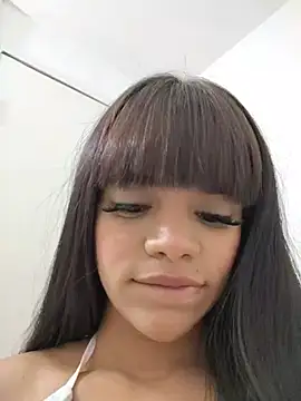 emma_bloomm's Live XXX Chat
