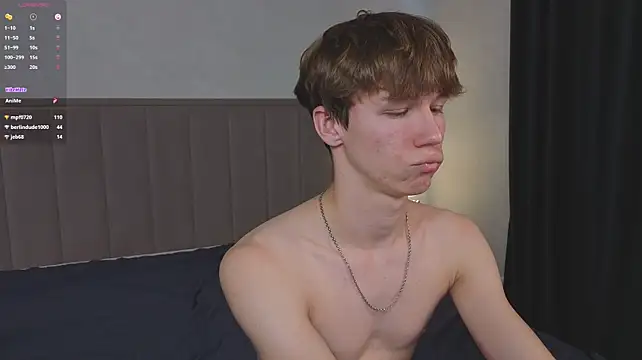 Chat XXX ao vivo de cuMte_boy