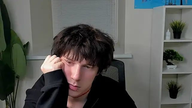 XXX chat uživo modela Benjamin_Harris