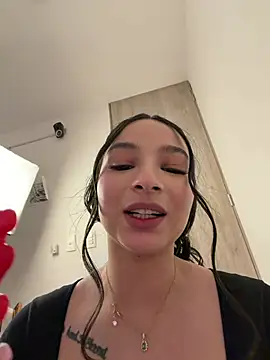 AlisonFenty's Live XXX Chat