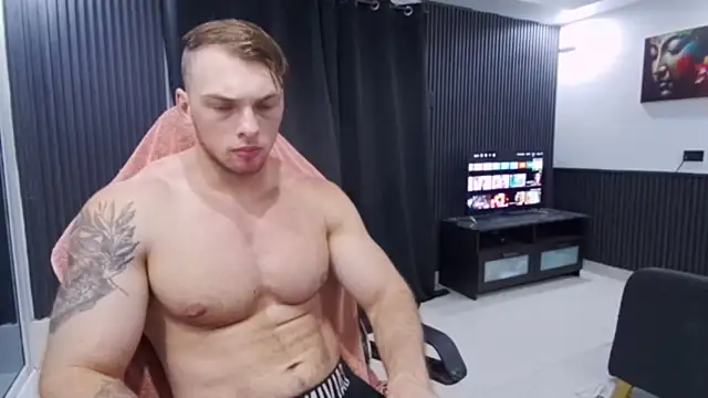 XXX chat uživo modela YourHotGreg