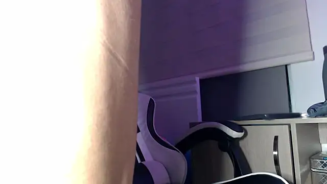 Tyler_axel লাইভ XXX চ্যাট
