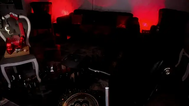 FinDomGod Live XXX-chat