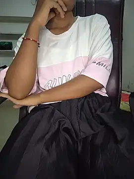 RASHMI_Lave webkamerás műsora