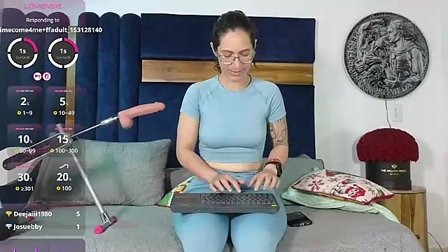 Andromeda-jade's Live XXX Chat