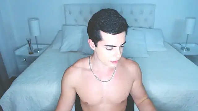 mr_hunterx XXX чат на живо