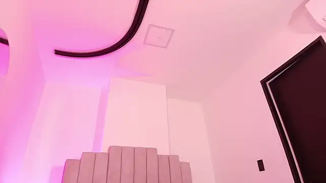 _twiggy_ Chat XXX live