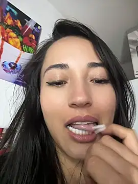 HollyAngel2 Chat XXX in diretta