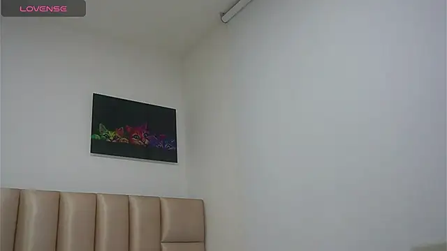 Phiamat_ élő XXX-chatje
