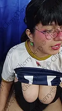 CherryDerry's Live XXX Chat