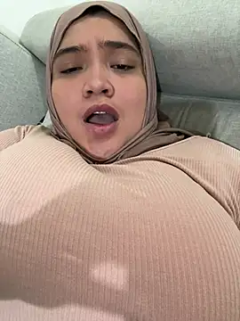 Chatroom XXX en direct de sweetmuslim01